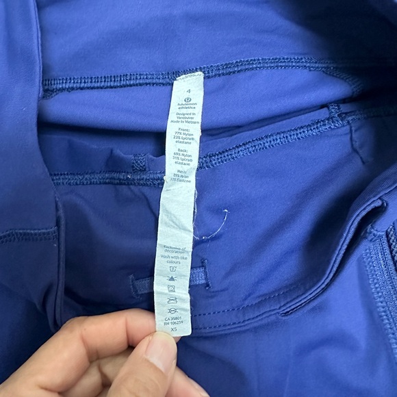 Lululemon Leggings Womens Size 4 Mesh In Motion Crop Yoga Workout Luxetreme - Picture 2 of 7